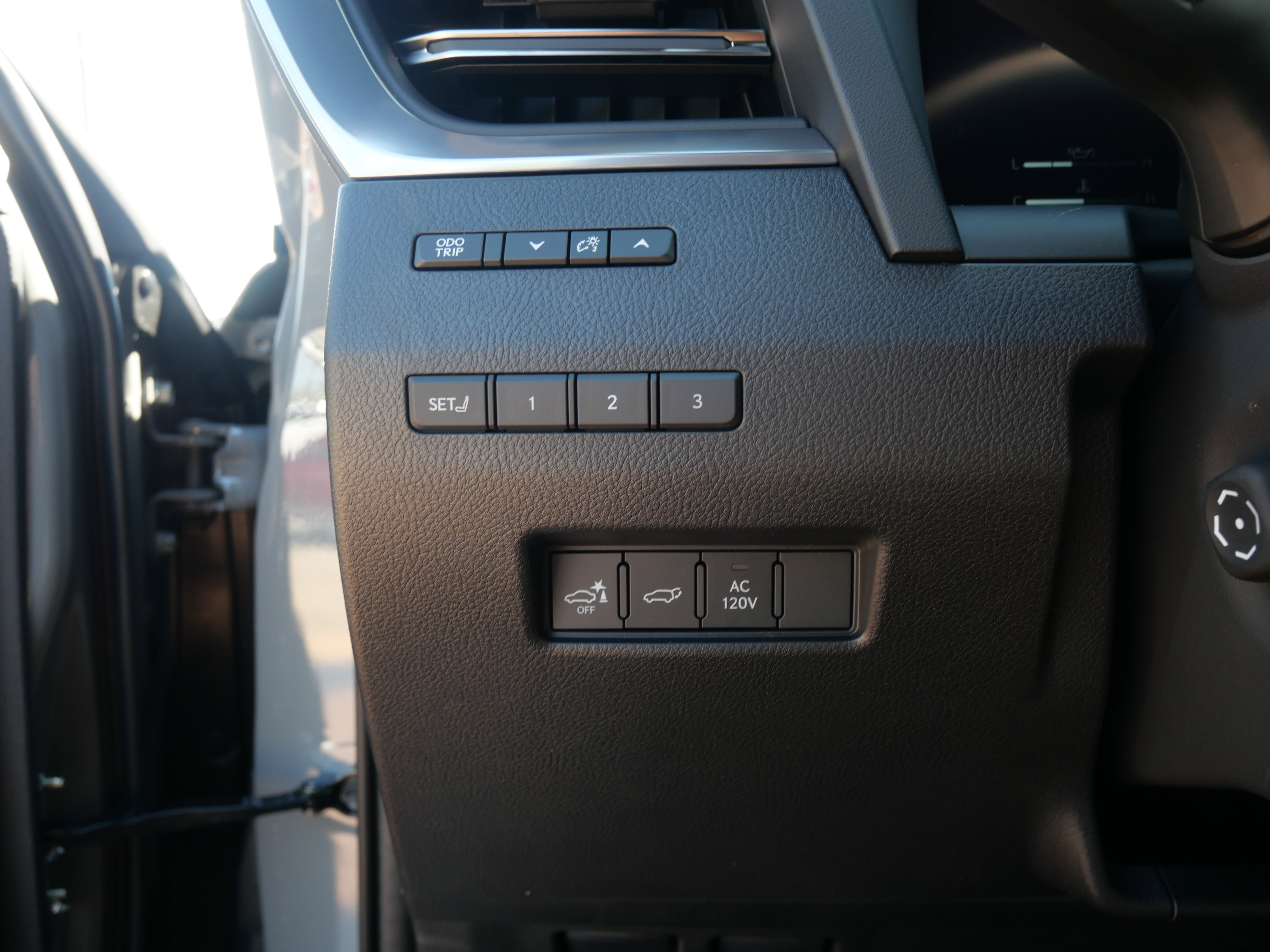 Used 2026 Lexus GX 550 w/ Accessory Package (2T) image 20