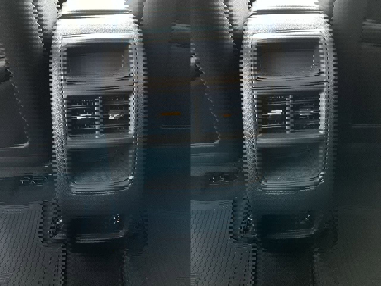 Used 2019 Cadillac XT5 Luxury FWD image 26