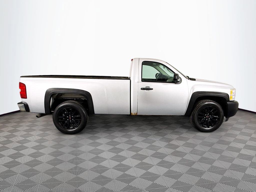 Used 2013 Chevrolet Silverado 1500 W/T RWD image 8