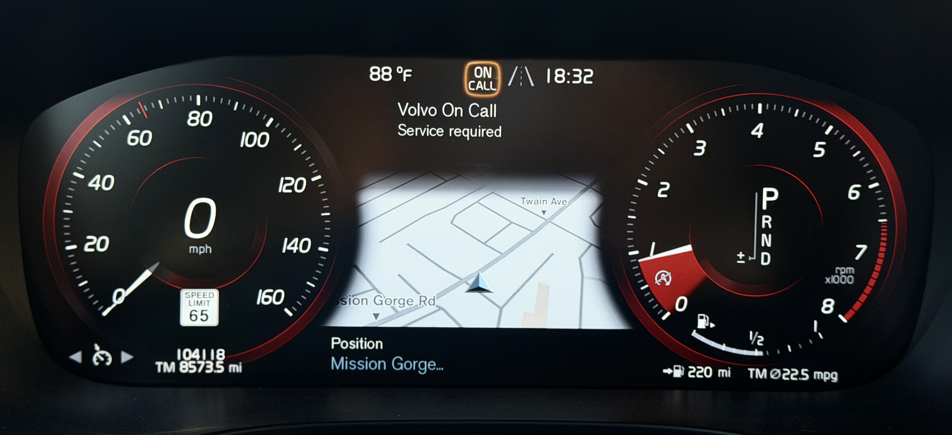 Used 2018 Volvo XC60 T6 R-Design AWD/4WD image 33