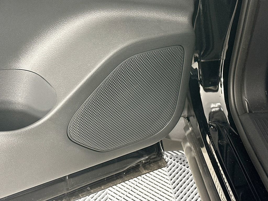 New 2026 Nissan Rogue SV image 25