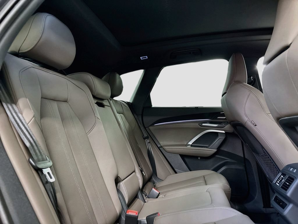 New 2026 Audi Q5 Premium Plus AWD/4WD image 16