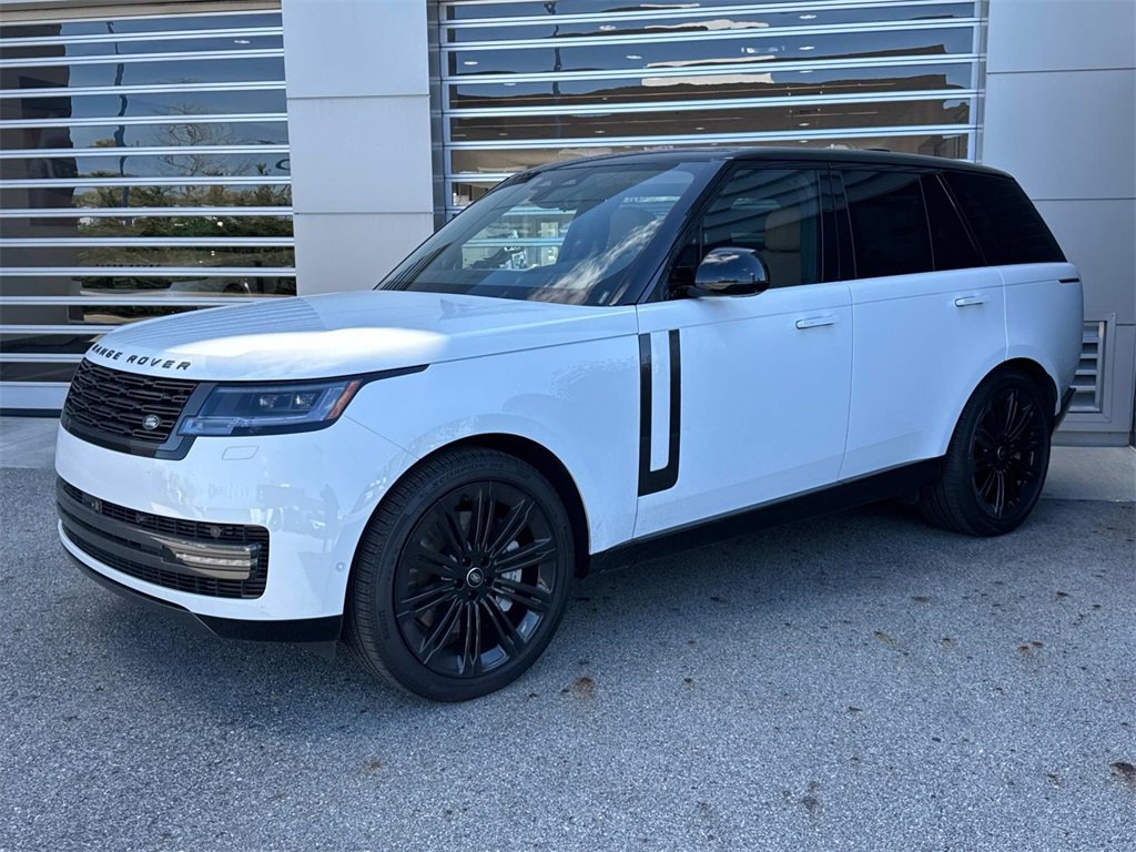 New 2025 Land Rover Range Rover SE image 3