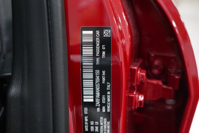 New 2025 Alfa Romeo Giulia Intensa w/ Driving Assist Package image 36