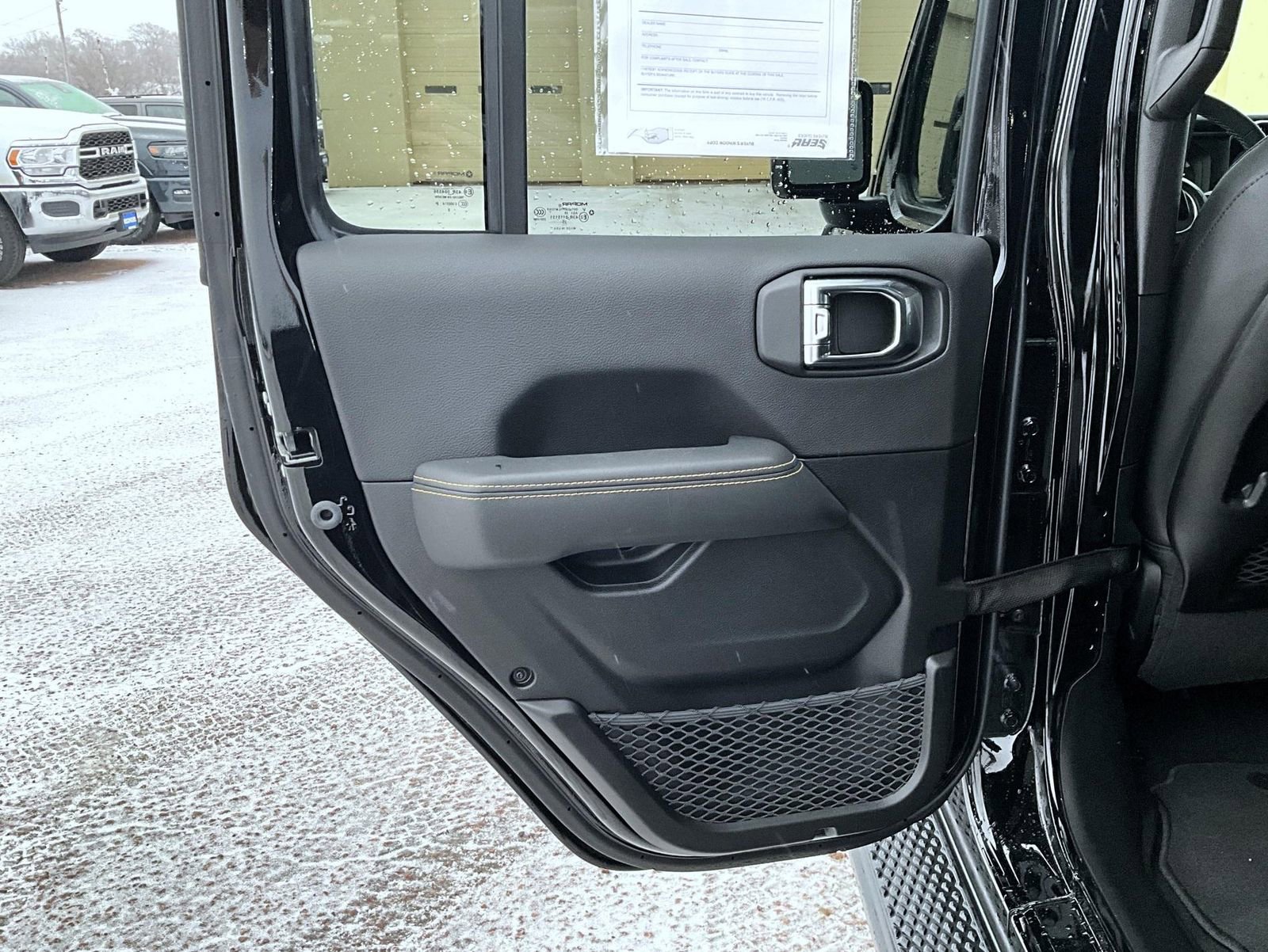 Certified 2025 Jeep Gladiator Sport image 21