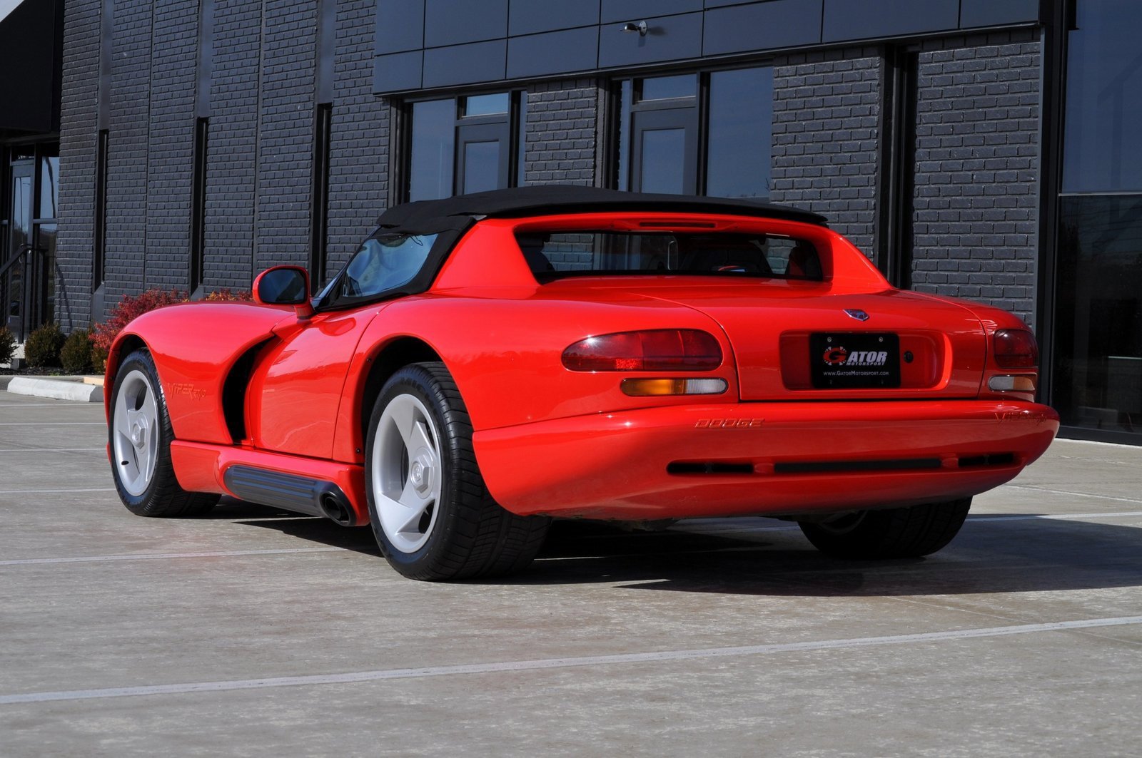 Used 1994 Dodge Viper RT/10 image 5