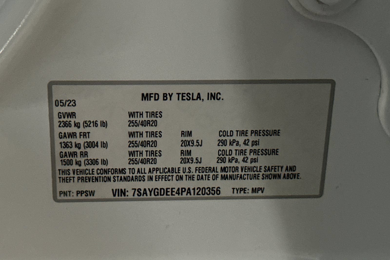 Used 2023 Tesla Model Y Long Range AWD/4WD image 26