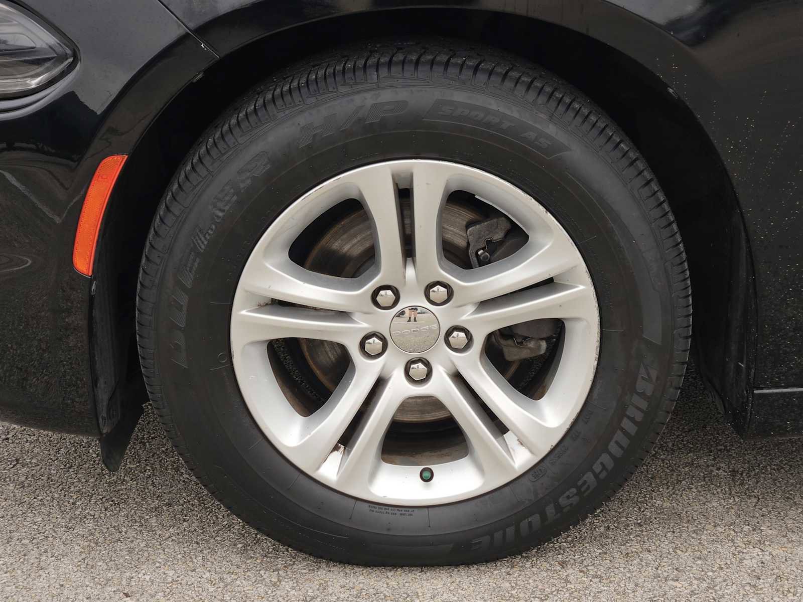Used 2019 Dodge Charger SXT RWD image 9