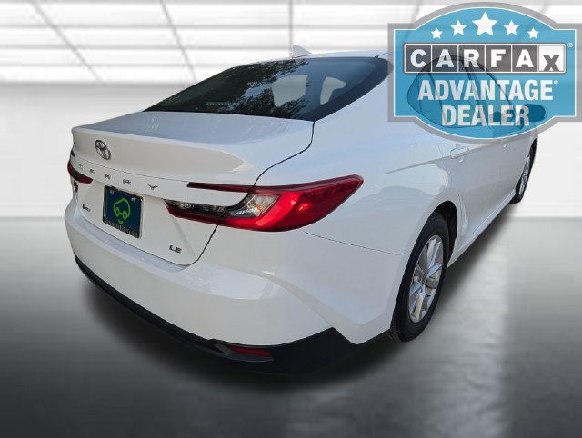 Used 2025 Toyota Camry LE FWD image 11