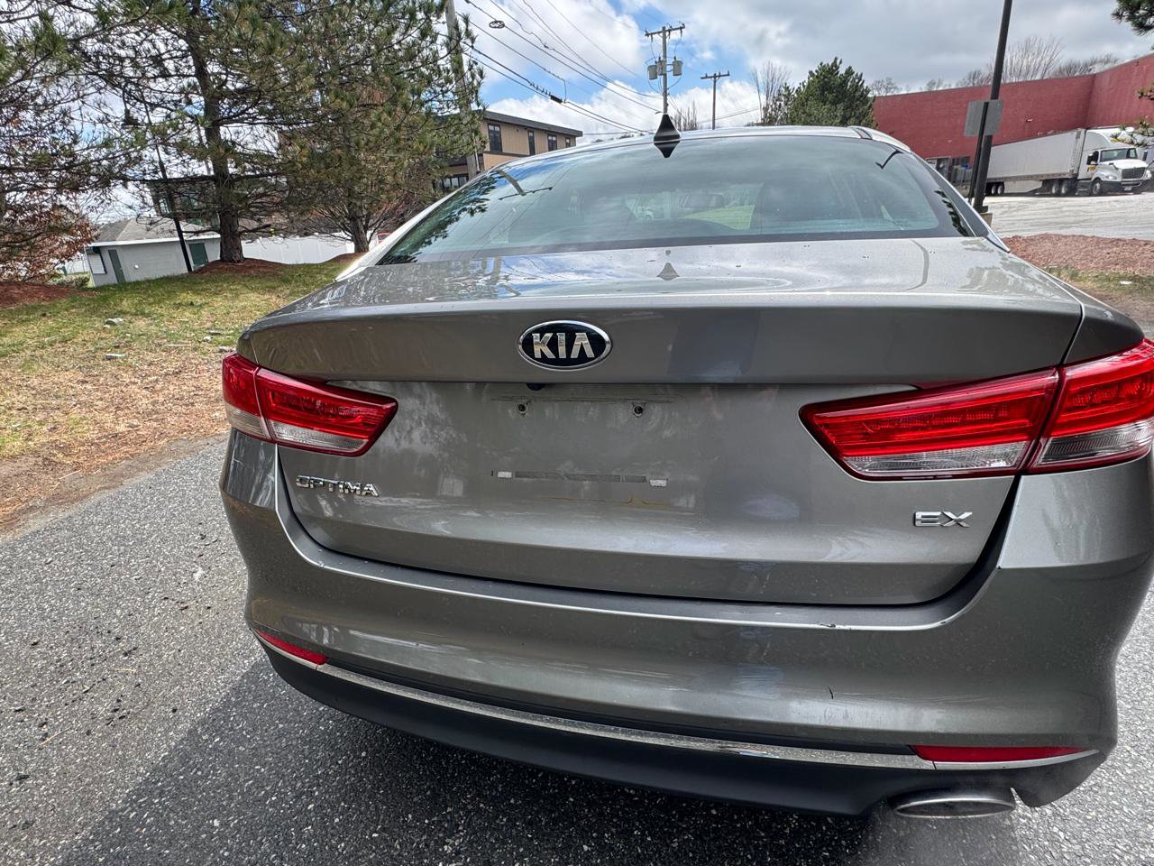 Used 2017 Kia Optima EX image 21