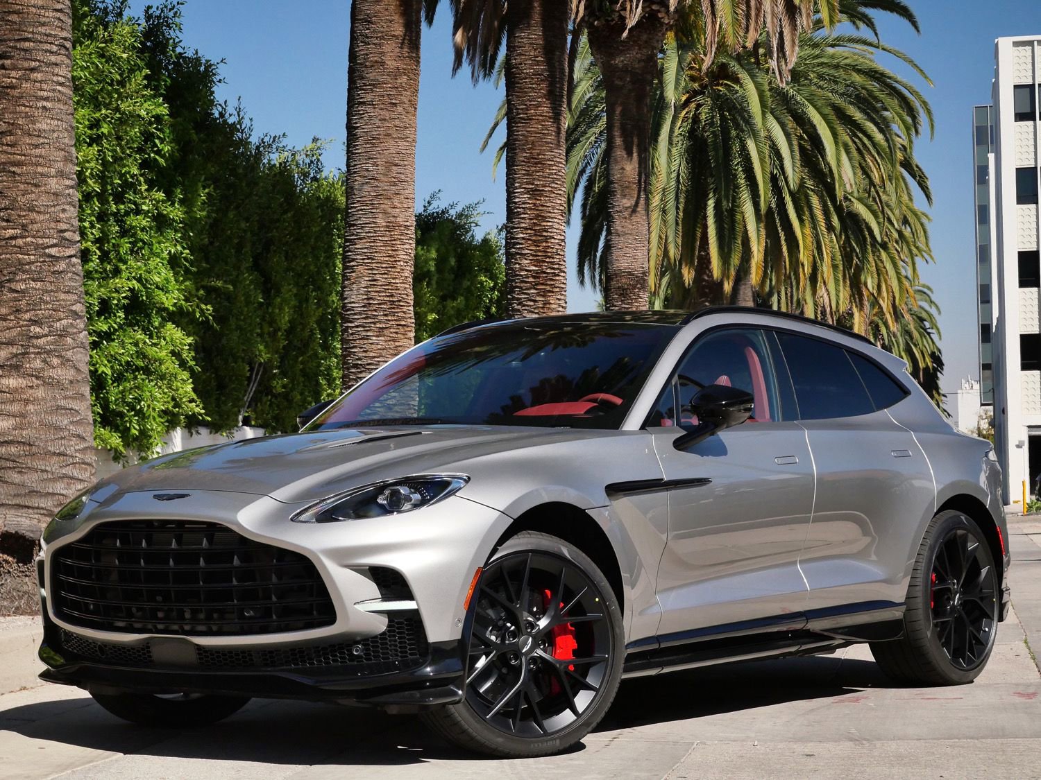 New 2026 Aston Martin DBX 707 image 13