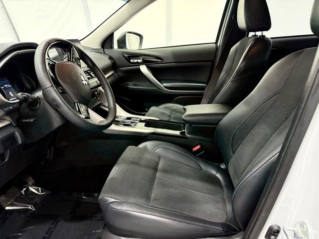 Used 2025 Mitsubishi Eclipse Cross AWD image 13