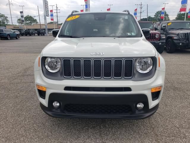 Used 2023 Jeep Renegade Limited w/ Sun/Sound Group AWD/4WD image 9