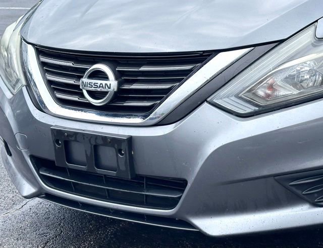 Used 2016 Nissan Altima 2.5 SR FWD image 4