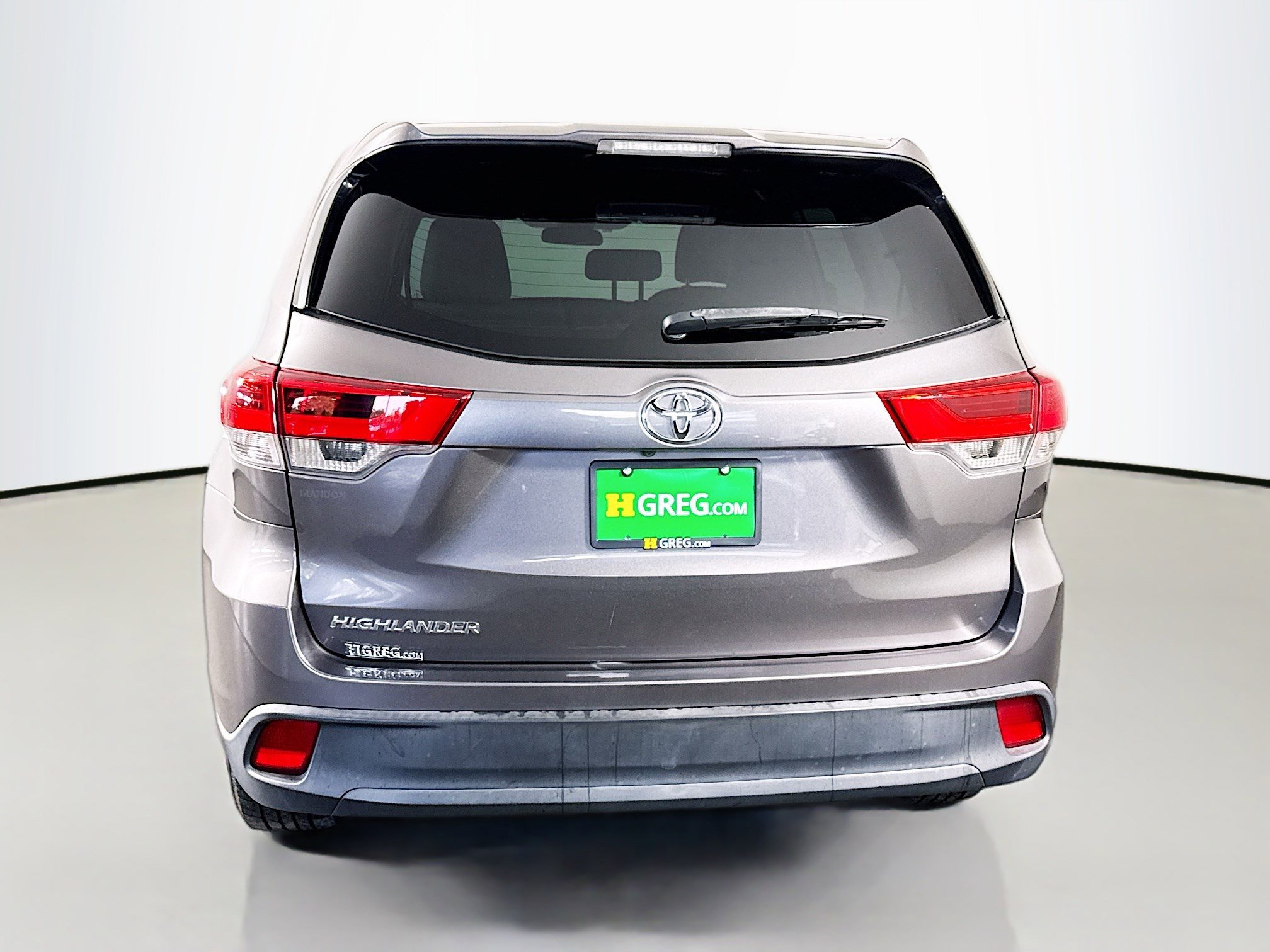 Used 2019 Toyota Highlander LE image 8