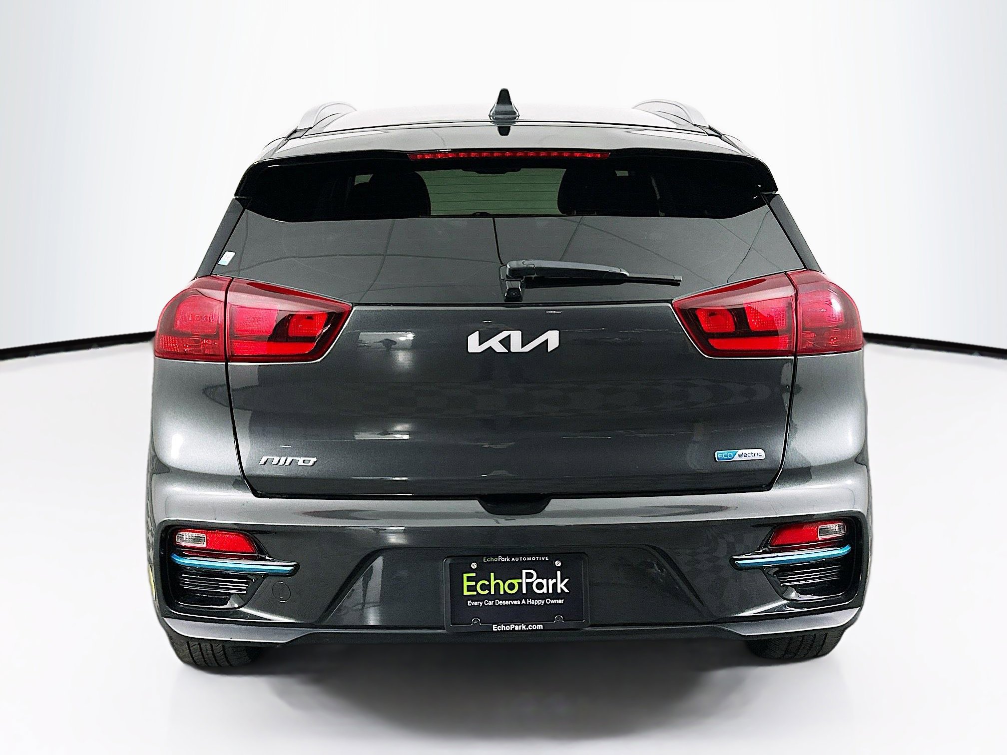 Used 2022 Kia Niro EX image 7