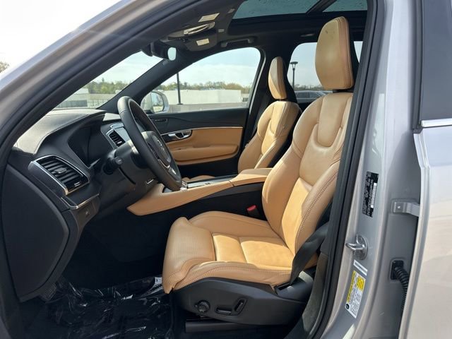 Certified 2024 Volvo XC90 B6 Ultimate w/ Protection Package image 19