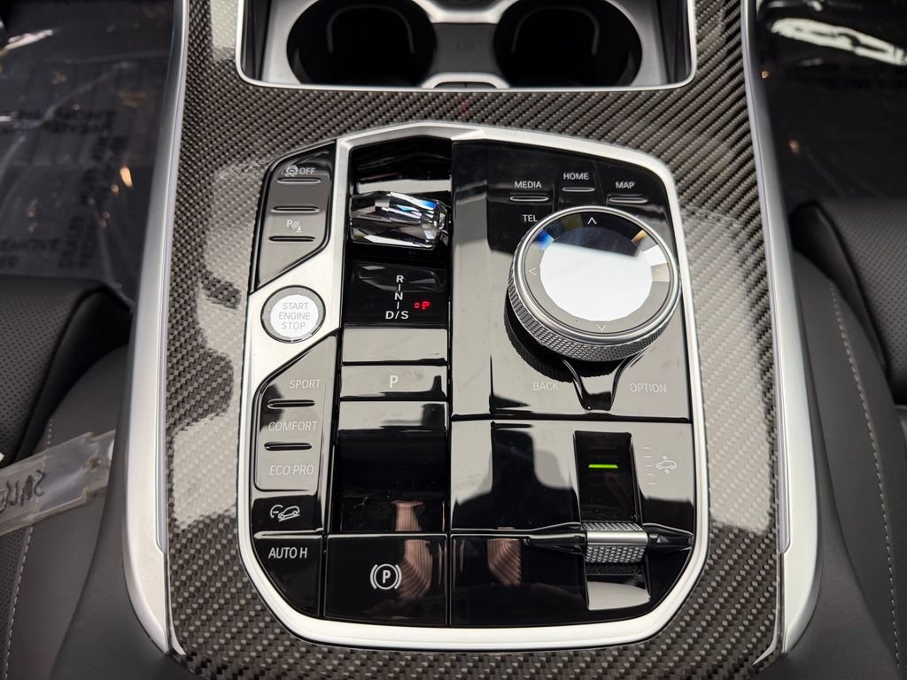 New 2027 BMW X7 M60i AWD/4WD image 13