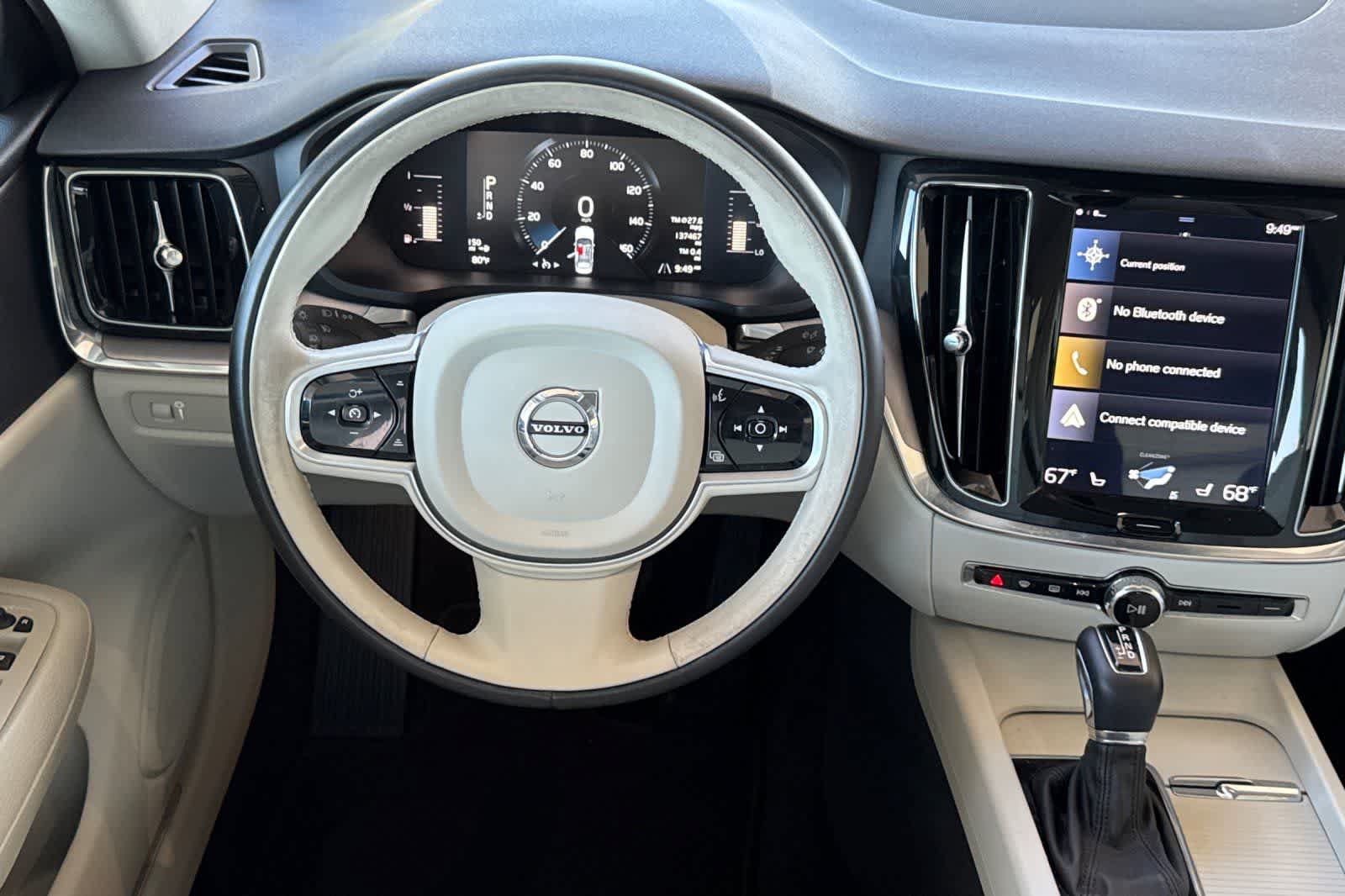 Used 2019 Volvo S60 T6 Momentum w/ Premium Package AWD/4WD image 14