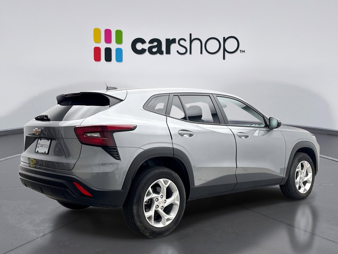 Used 2025 Chevrolet Trax LS w/ LS Convenience Package FWD image 5