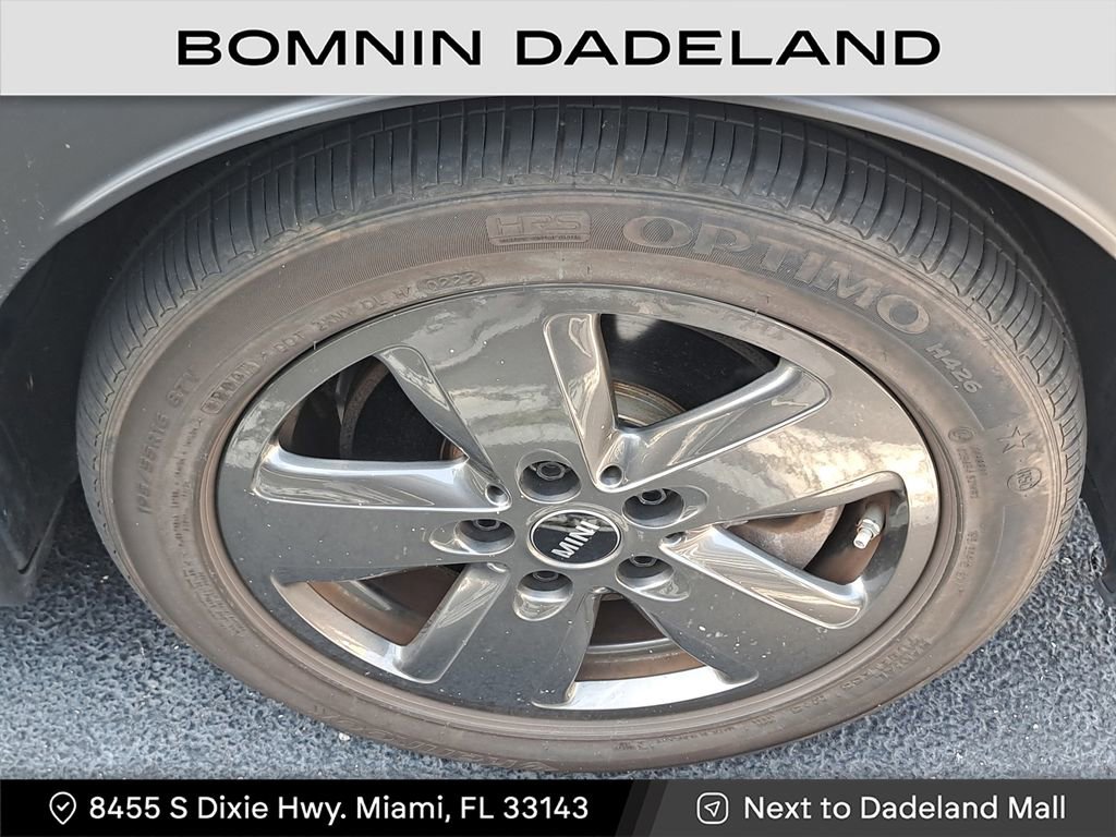 Used 2023 MINI Cooper S image 7