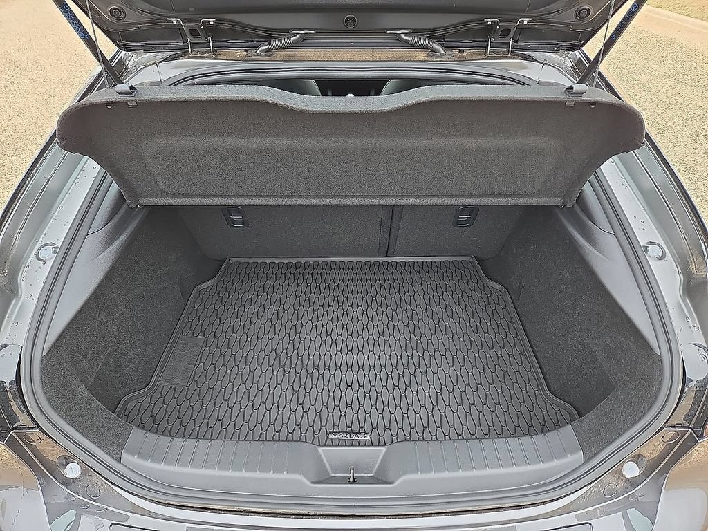 New 2026 MAZDA MAZDA3 2.5 S Hatchback w/ Premium Pkg FWD image 13