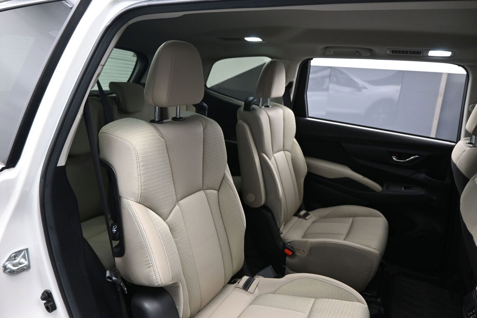 Used 2023 Subaru Ascent Premium w/ Convenience Package AWD/4WD image 13