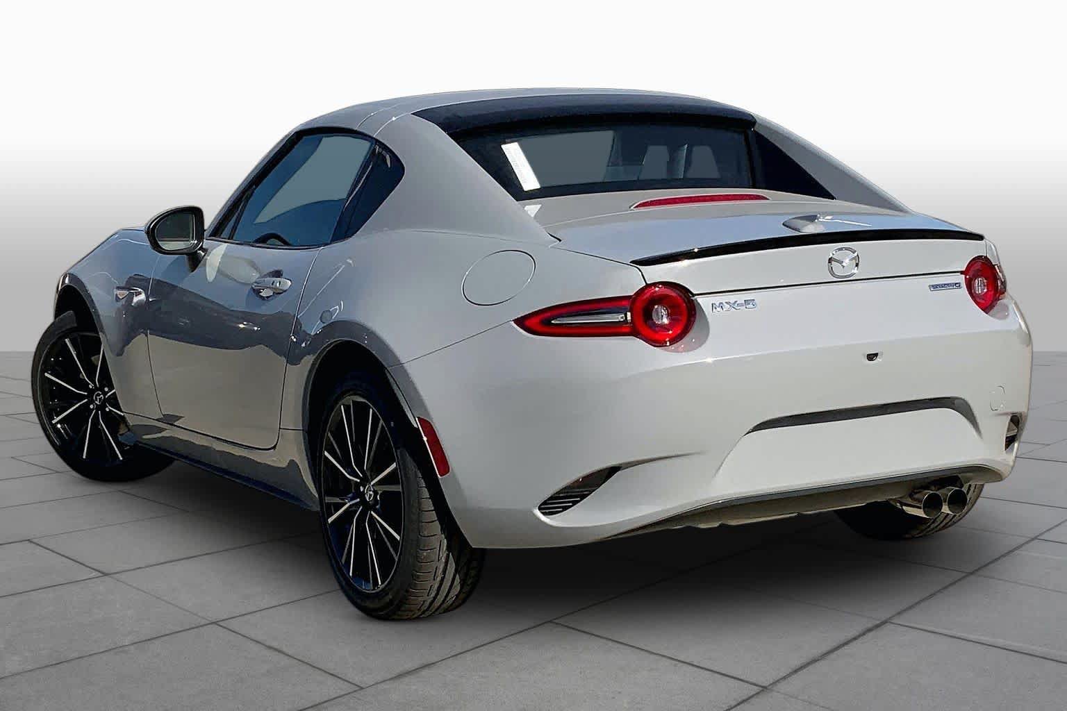 New 2026 MAZDA MX-5 Miata RF Grand Touring RWD image 12