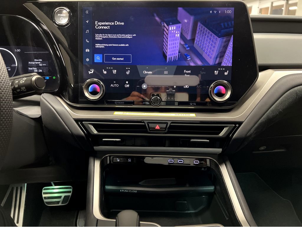 New 2026 Lexus TX 500h AWD image 34