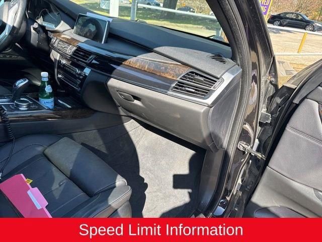 Used 2018 BMW X5 xDrive50i w/ M Sport Package image 29