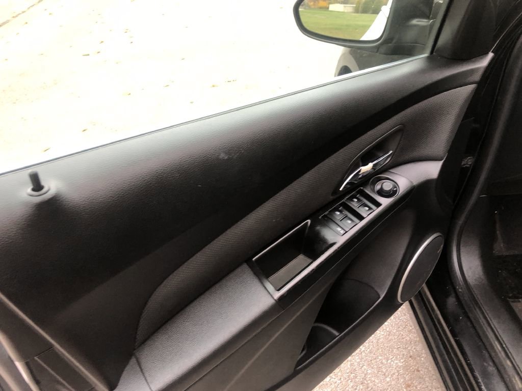 Used 2012 Chevrolet Cruze Eco image 21