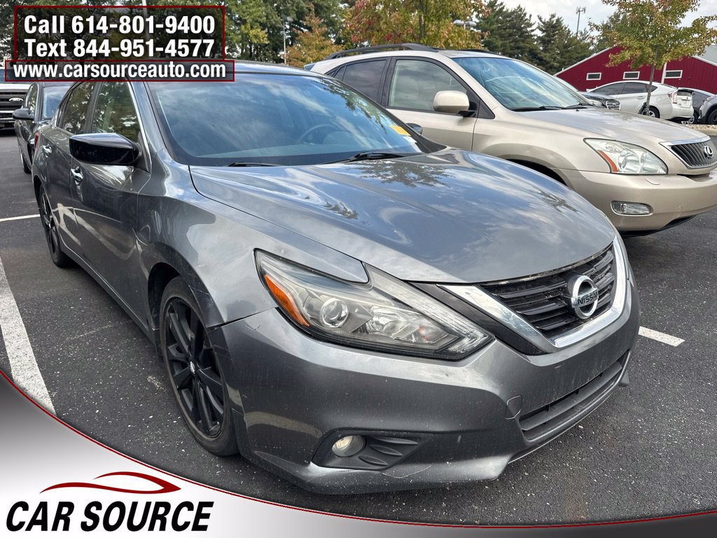 Used 2017 Nissan Altima 2.5 SR w/ Midnight Edition Package