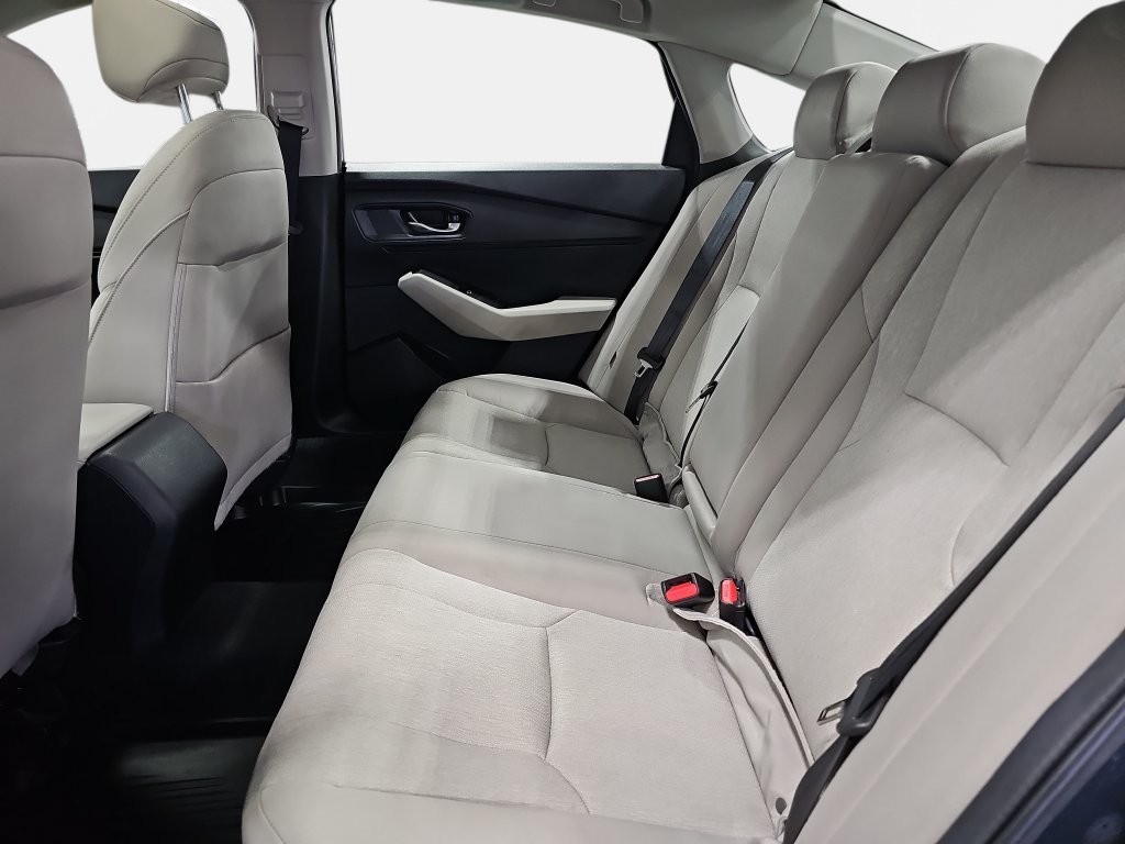 Used 2024 Honda Accord EX image 12
