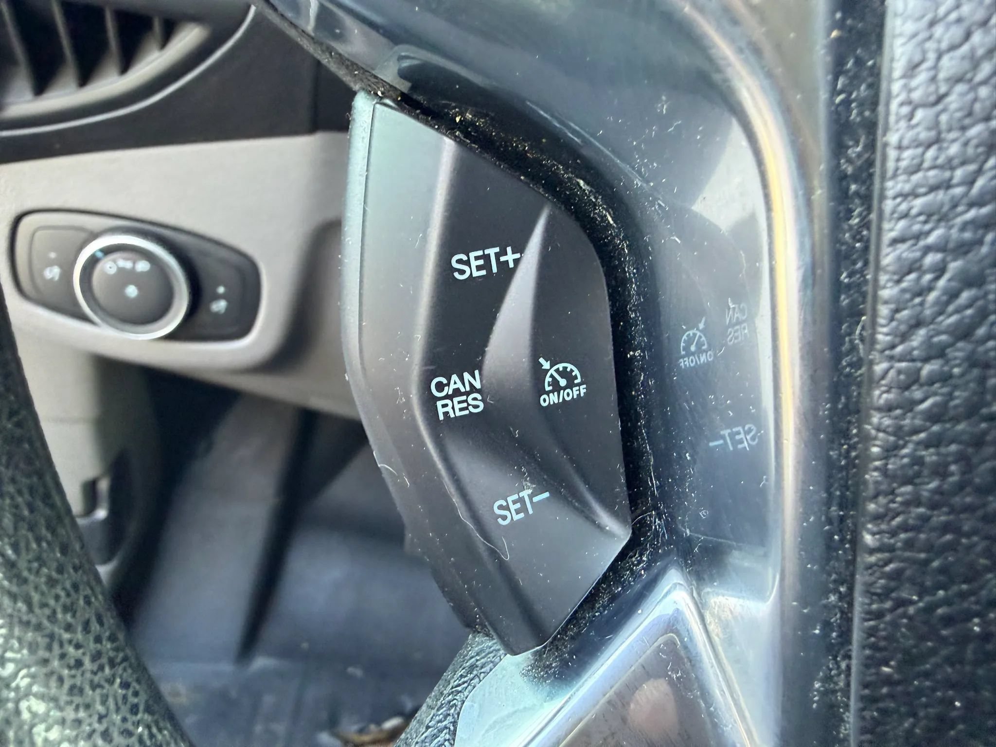 Used 2019 Ford Transit Connect XL FWD image 28