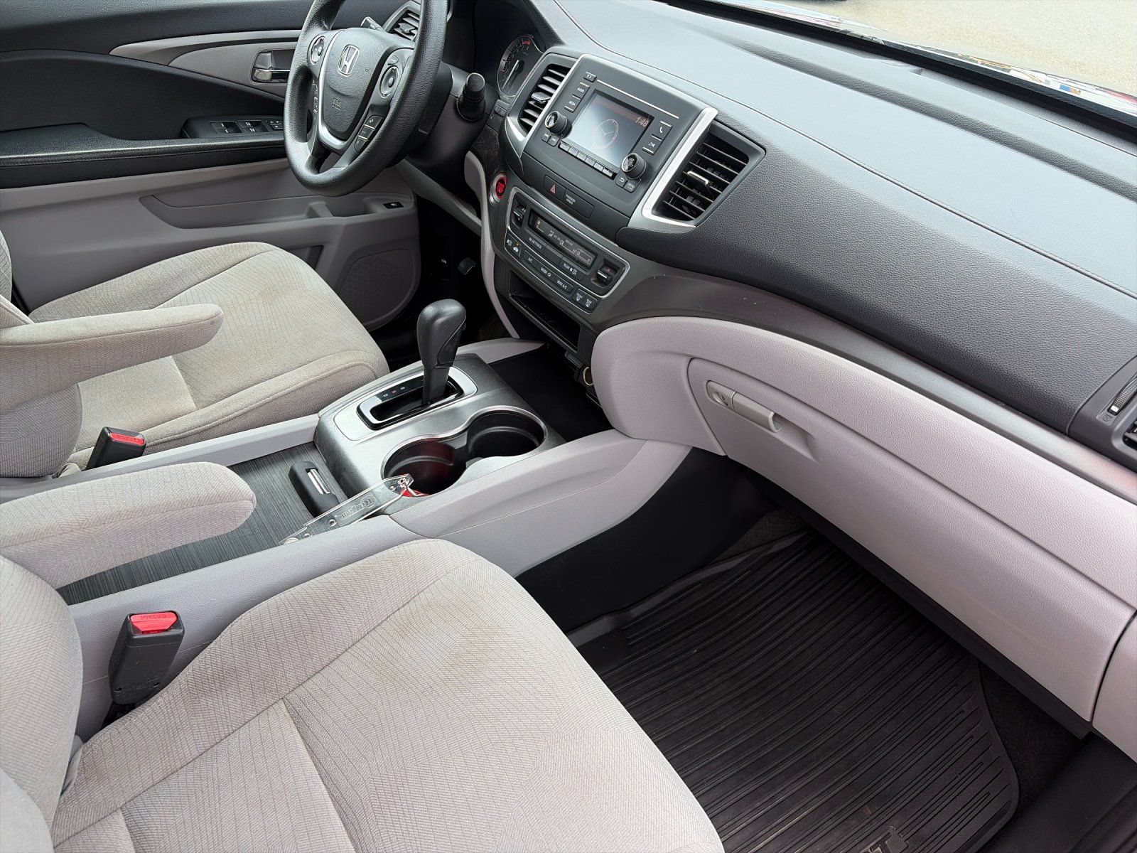 Used 2018 Honda Pilot LX image 18