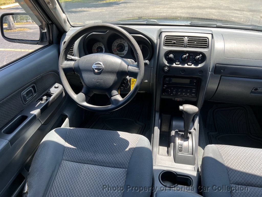 Used 2004 Nissan Xterra XE RWD image 11