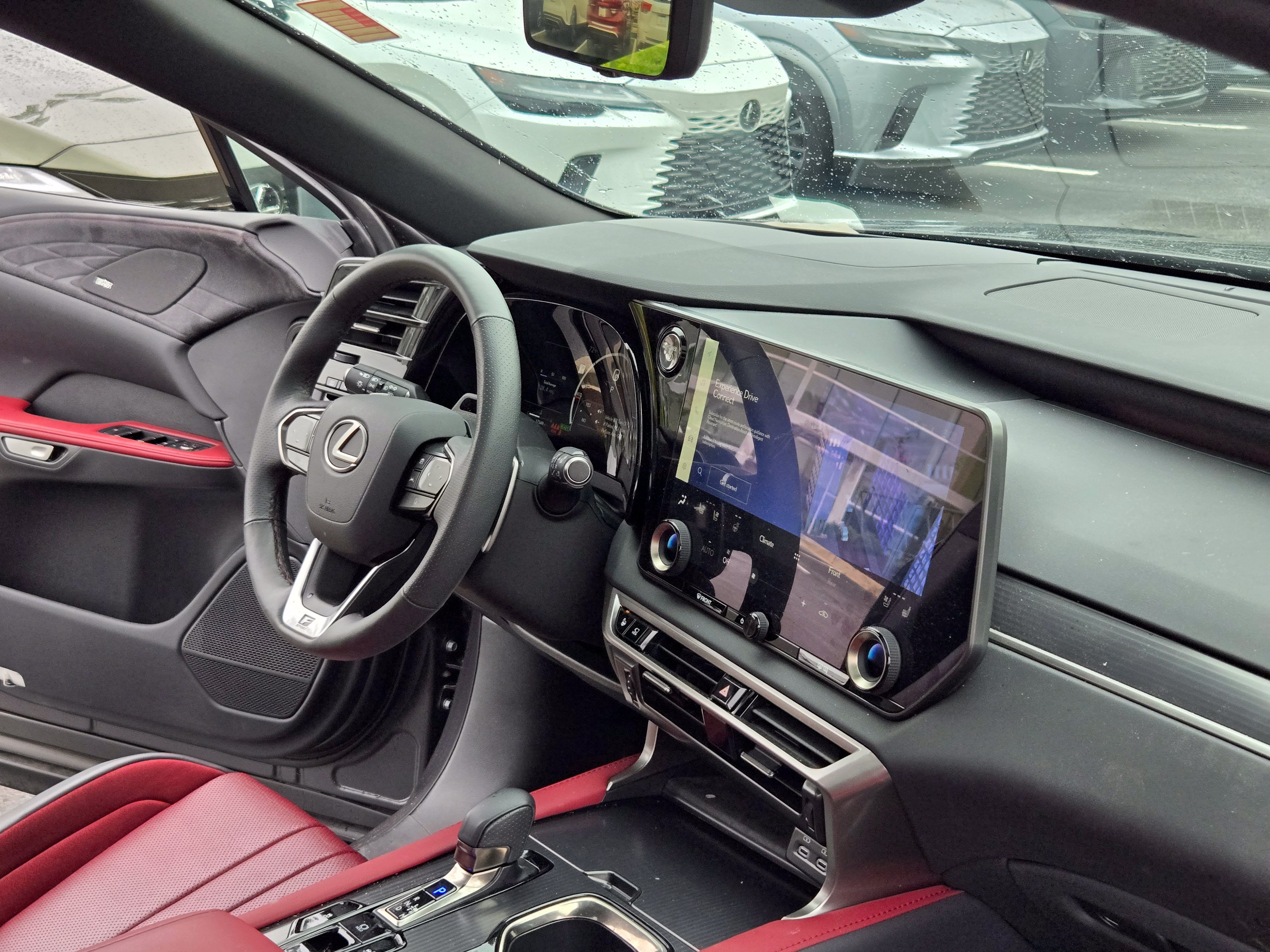 Used 2025 Lexus RX 500h F Sport w/ Convenience Package AWD/4WD image 29
