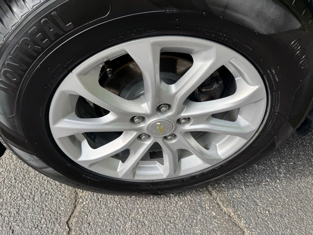 Certified 2019 Chevrolet Equinox LS w/ LS Convenience Package FWD image 7