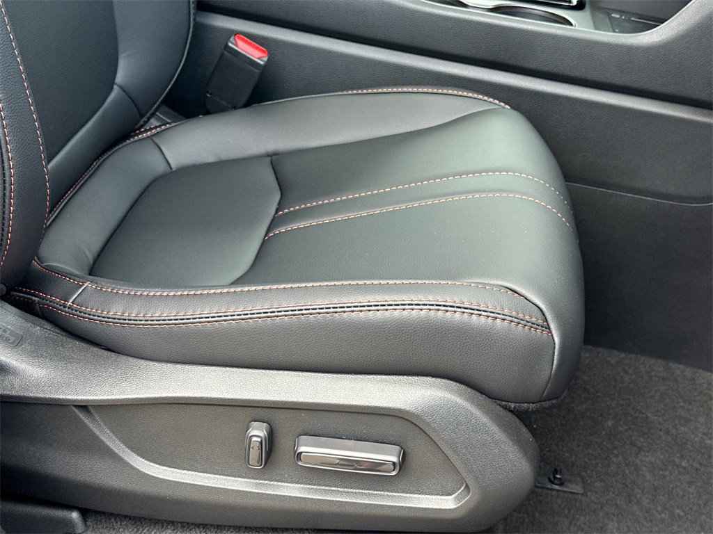 New 2025 Honda Pilot TrailSport image 11