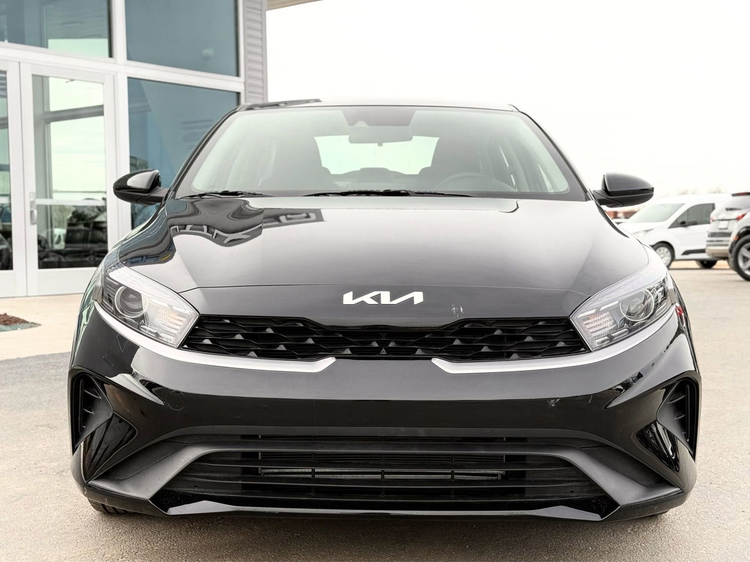 Used 2024 Kia Forte LX image 4