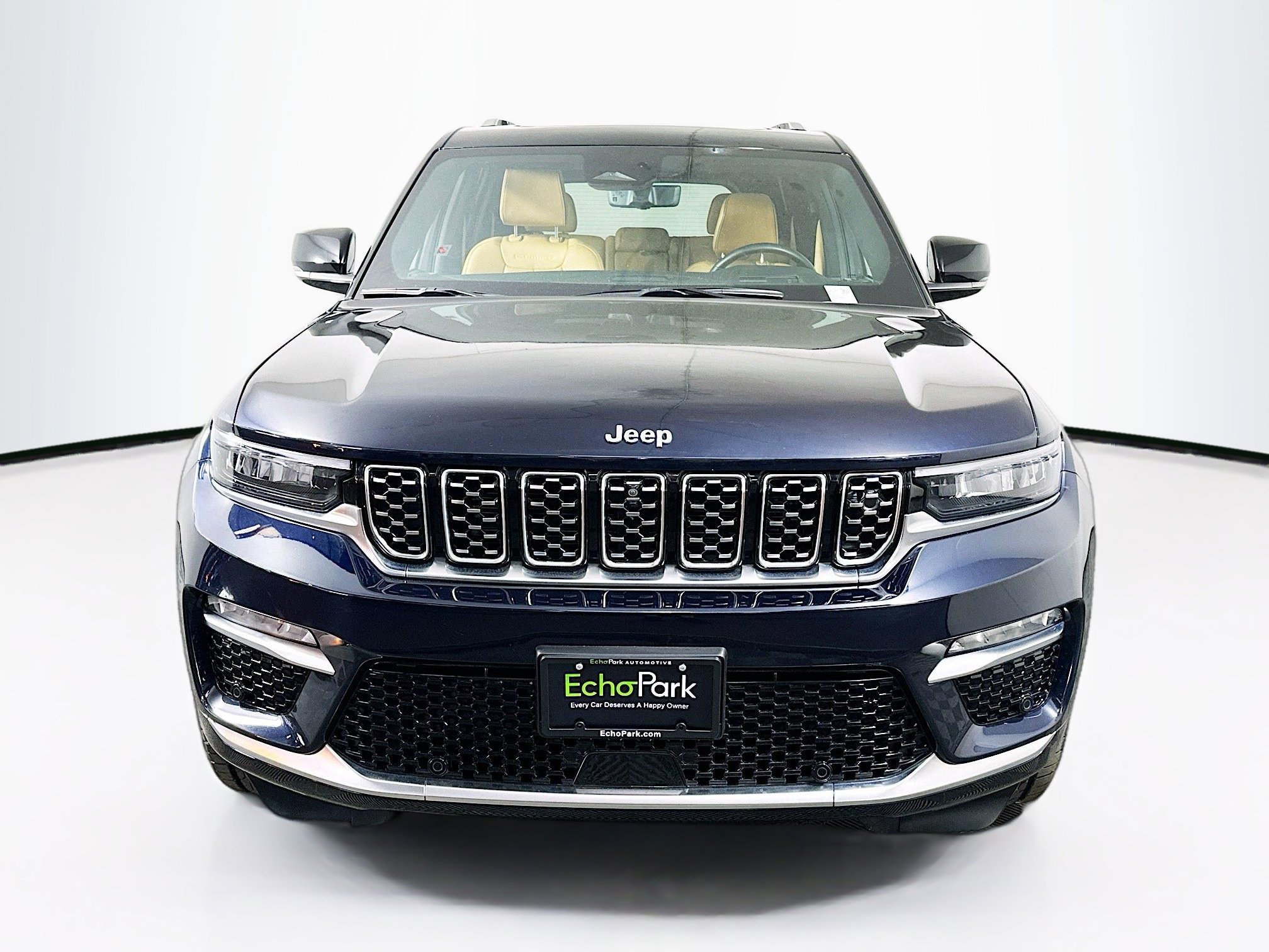 Used 2022 Jeep Grand Cherokee Summit w/ Advanced Protech Group IV AWD/4WD image 2