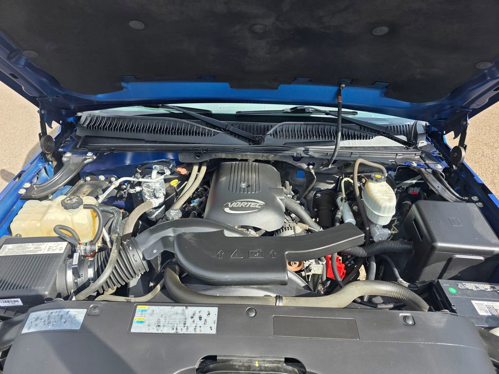 Used 2004 Chevrolet Avalanche Z71 w/ Preferred Equipment Group AWD/4WD image 17