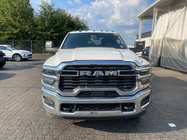 Used 2026 RAM 3500 Big Horn AWD/4WD image 3