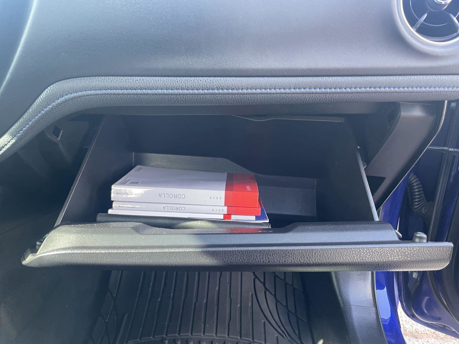 Used 2019 Toyota Corolla XSE image 32