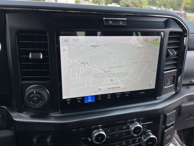 New 2026 Ford F350 Lariat w/ Black Appearance Package image 15