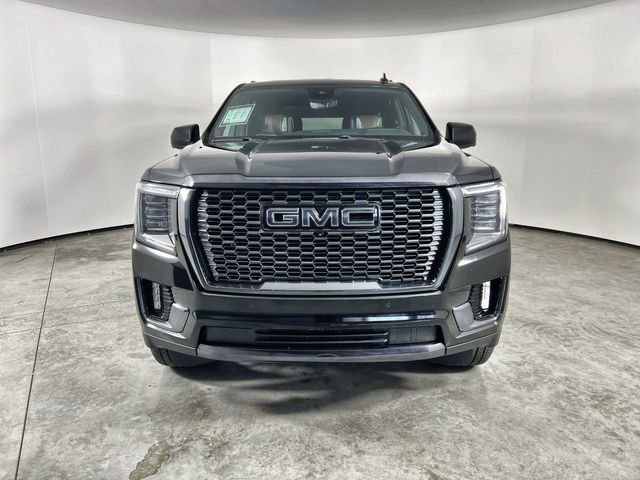 Used 2023 GMC Yukon XL Denali Ultimate image 3