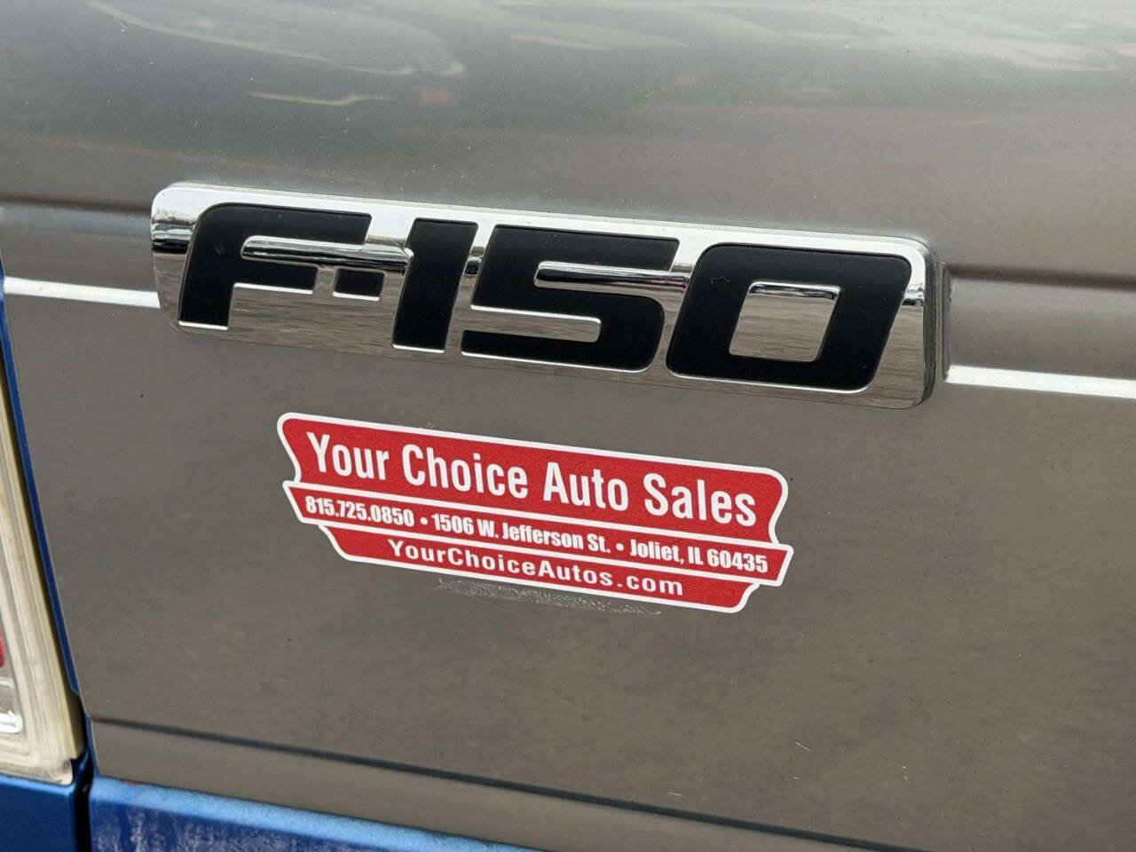 Used 2011 Ford F150 STX w/ STX Decor Pkg image 5