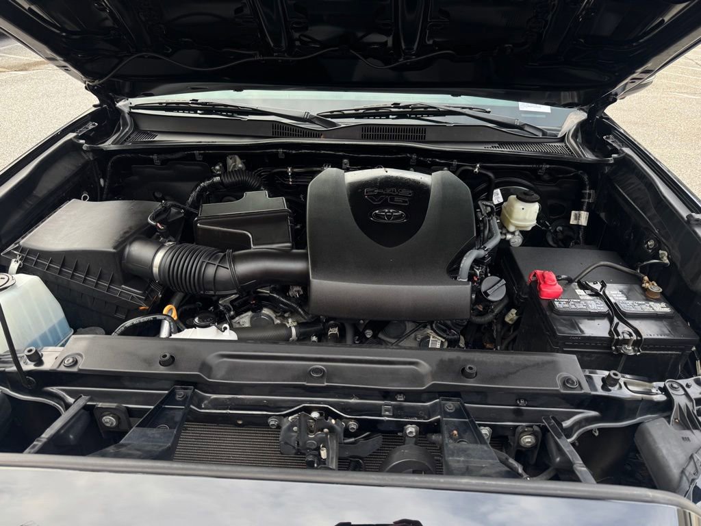 Used 2021 Toyota Tacoma Limited w/ Nightshade Package image 22