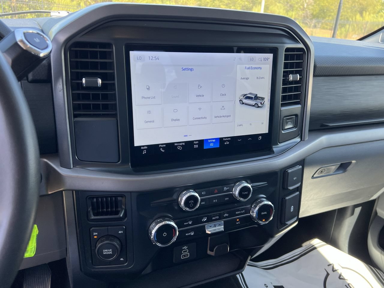 Used 2025 Ford F150 XLT w/ Equipment Group 301A Standard AWD/4WD image 18