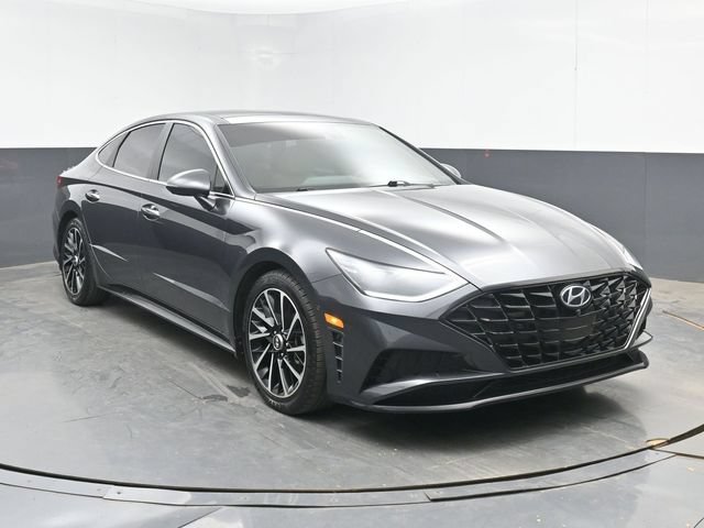 Used 2021 Hyundai Sonata Limited FWD image 2